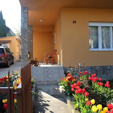 Apartment Altan