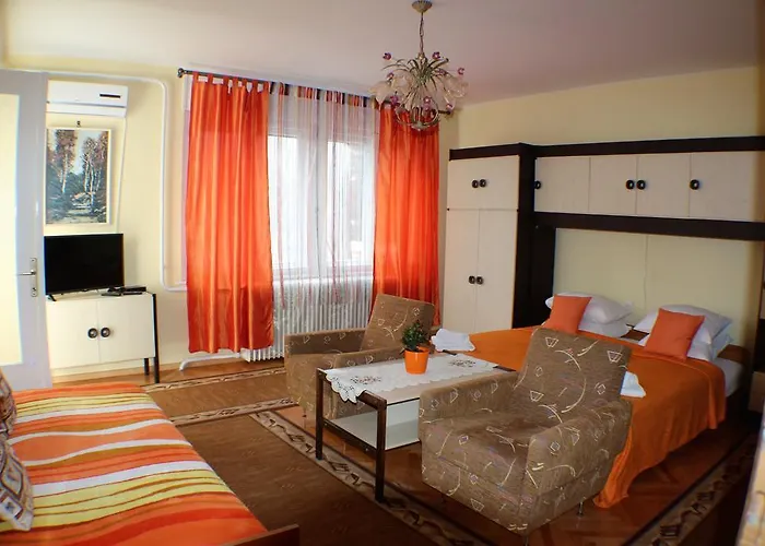 Altan Apartament *
